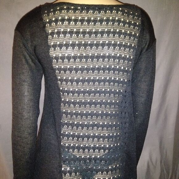 Aeropostale long sleeve black shirt, size M - Picture 3 of 8